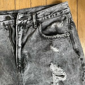 American Eagle Mom Jeans